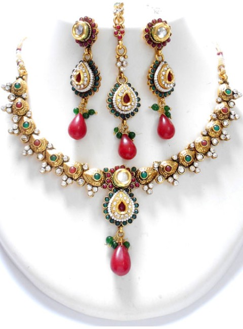 Polki Necklace Set